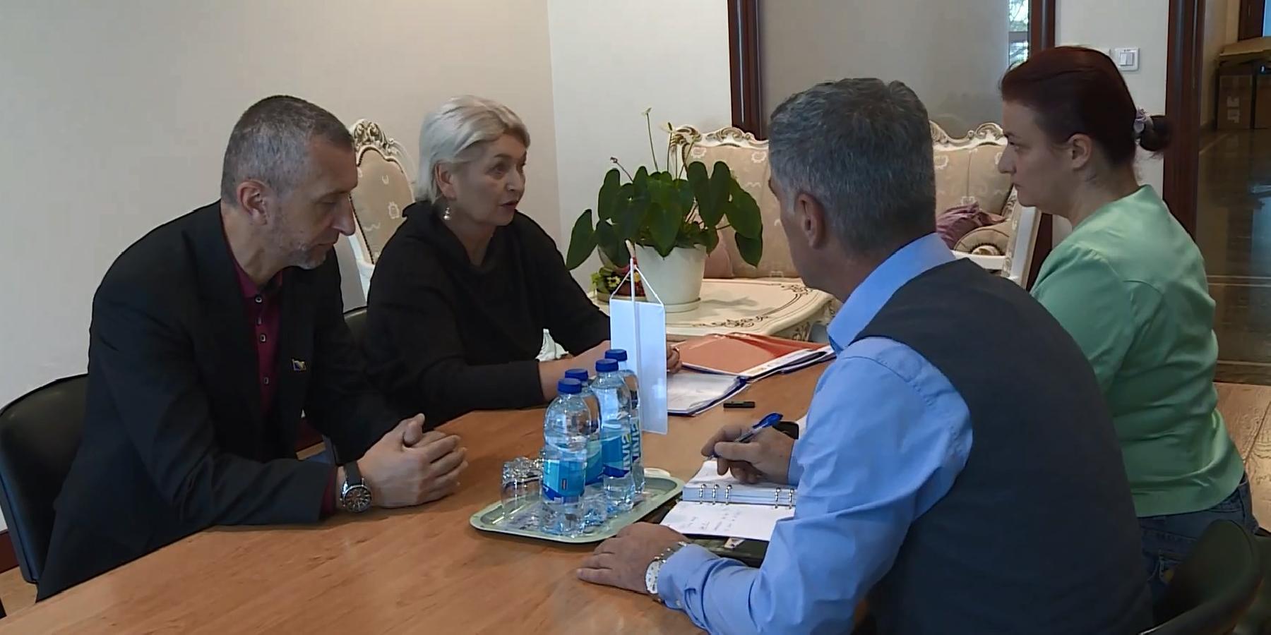 Potpisan ugovor između organizacije „Žene sa Une“ i Radio televizije Unsko-sanskog kantona