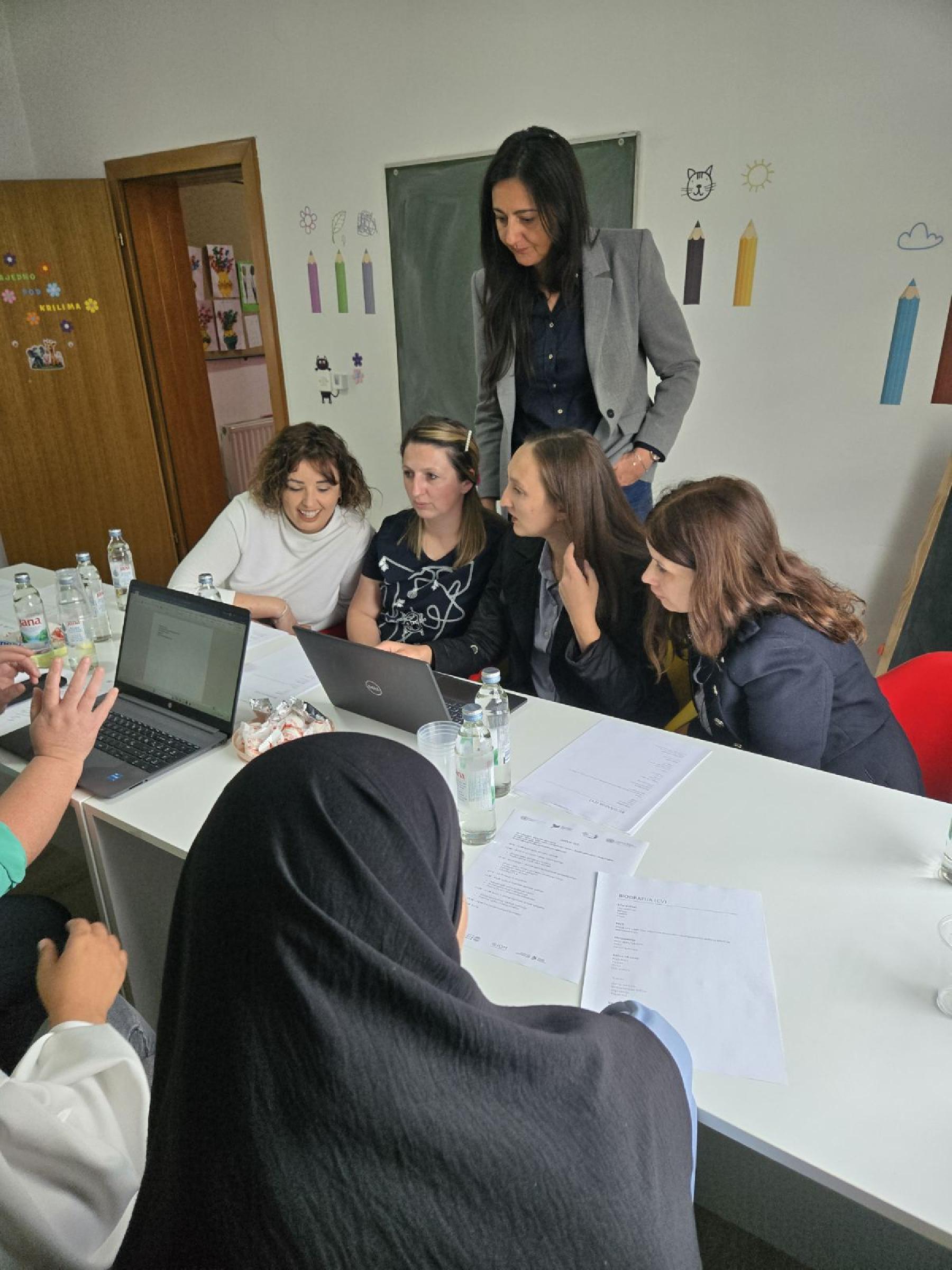 Održan trening digitalne pismenosti u Velikoj Kladuši